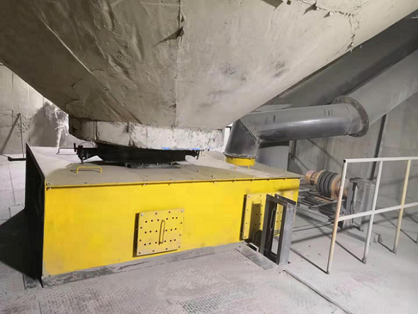 熟料智能計(jì)量散裝機(jī)